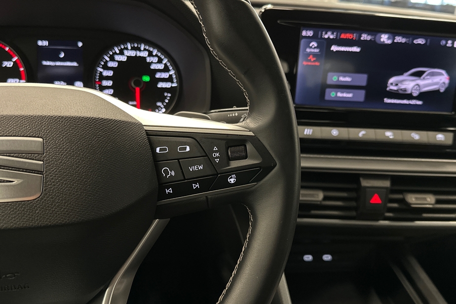 SEAT Leon Sportstourer vaihtoauto