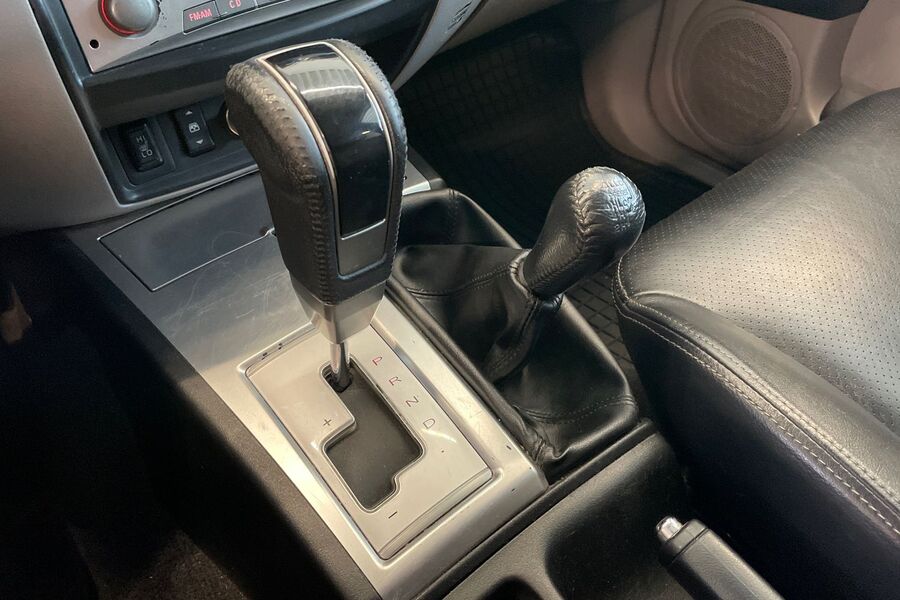 Mitsubishi L200 vaihtoauto