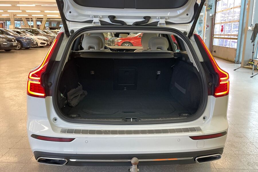 Volvo V60 vaihtoauto