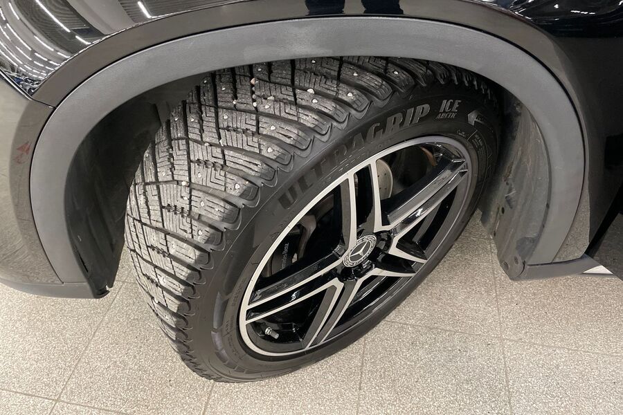 Mercedes-Benz GLA vaihtoauto