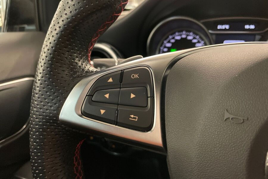 Mercedes-Benz GLA vaihtoauto