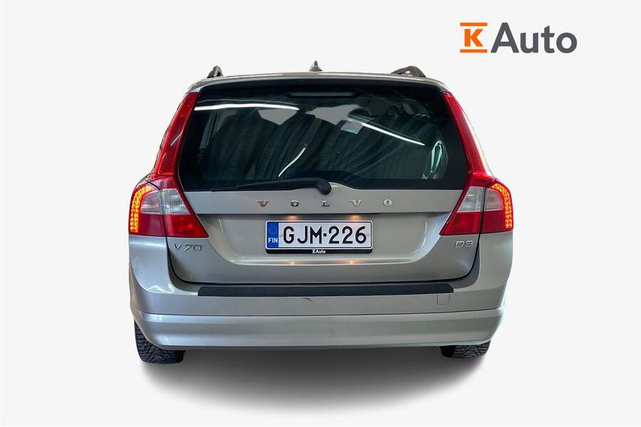 Volvo V70 vaihtoauto