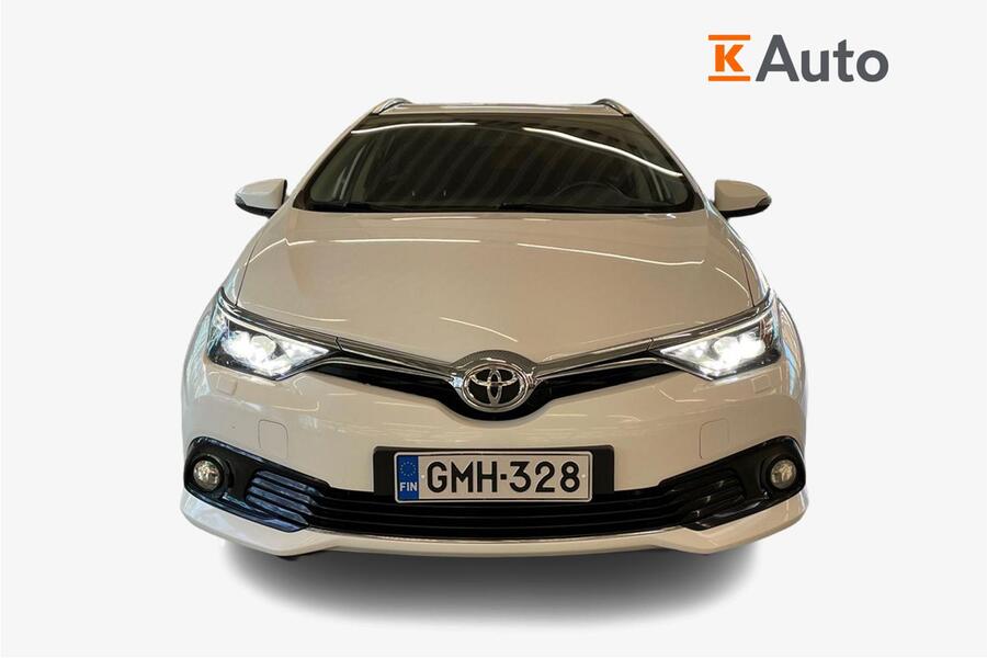 Toyota Auris vaihtoauto