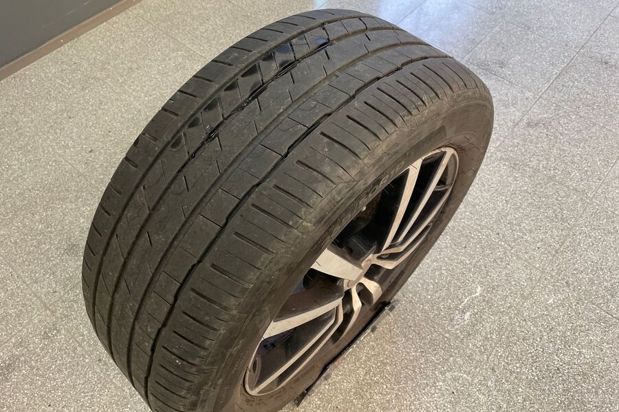 Volkswagen Touareg vaihtoauto