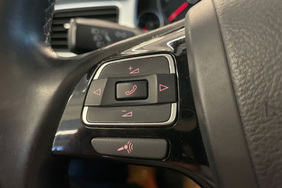 Volkswagen Touareg vaihtoauto