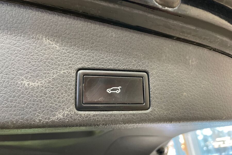 Volkswagen Touareg vaihtoauto