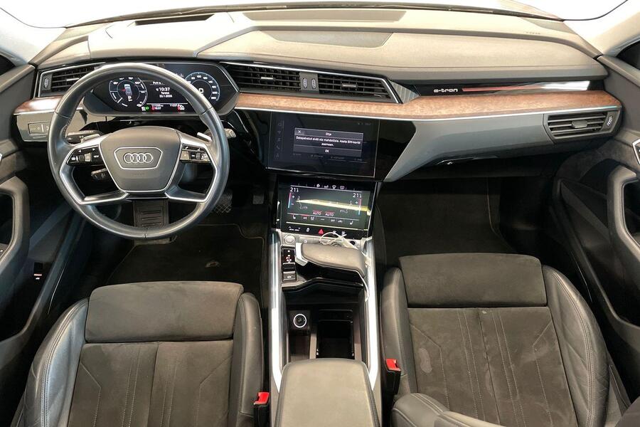 Audi e-tron vaihtoauto