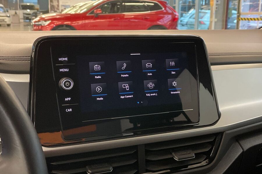 Volkswagen T-Roc vaihtoauto