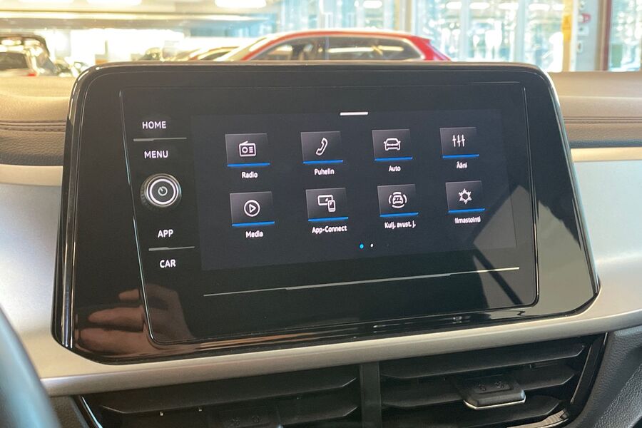 Volkswagen T-Roc vaihtoauto