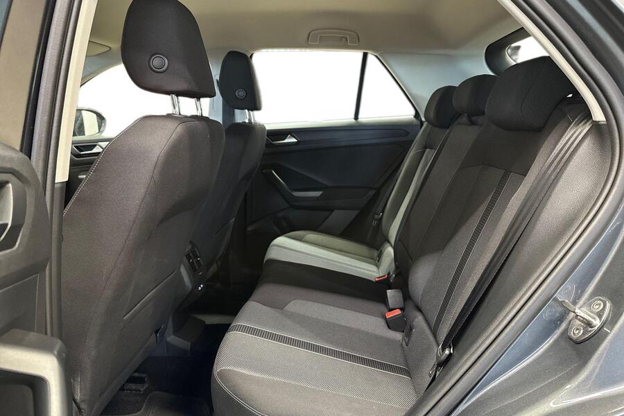 Volkswagen T-Roc vaihtoauto