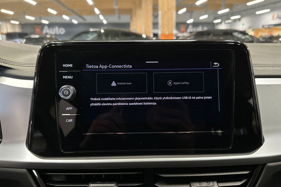 Volkswagen T-Roc vaihtoauto