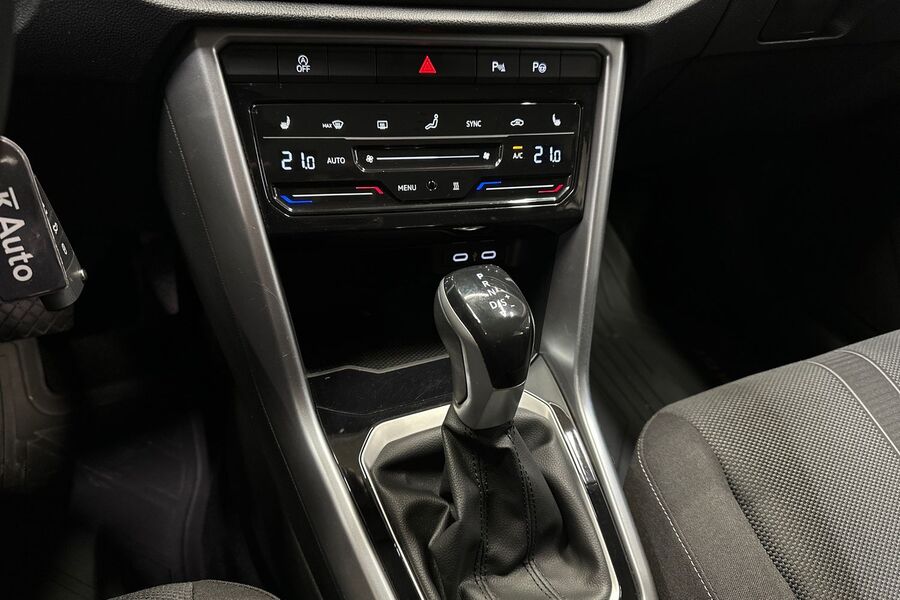 Volkswagen T-Roc vaihtoauto