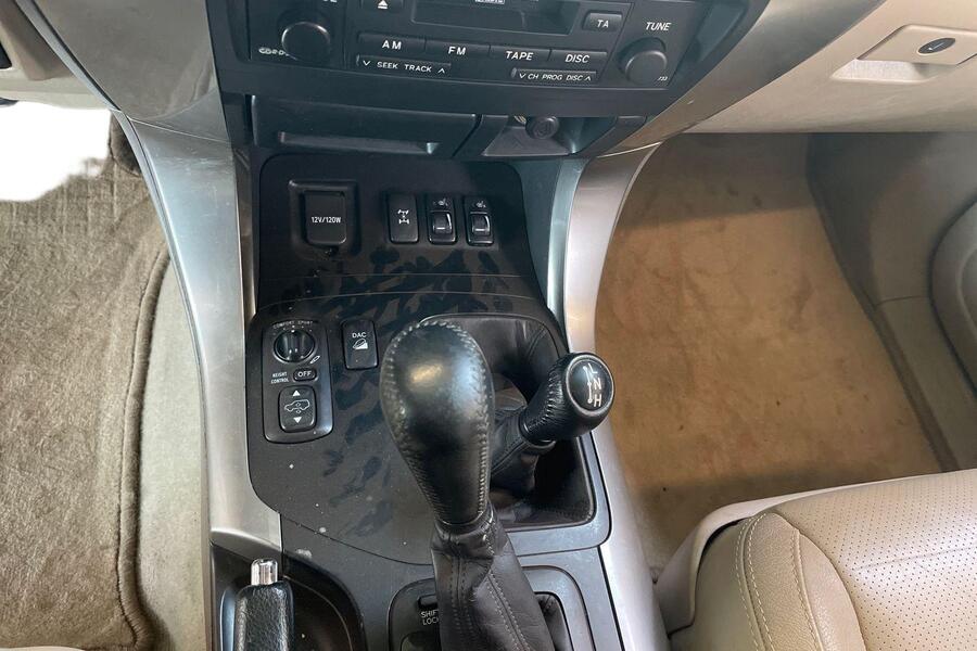 Toyota Land Cruiser vaihtoauto