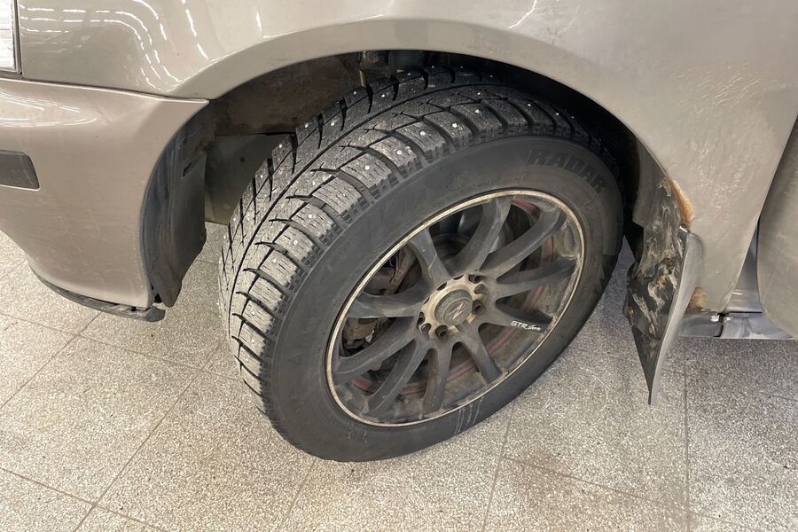 SEAT Alhambra vaihtoauto