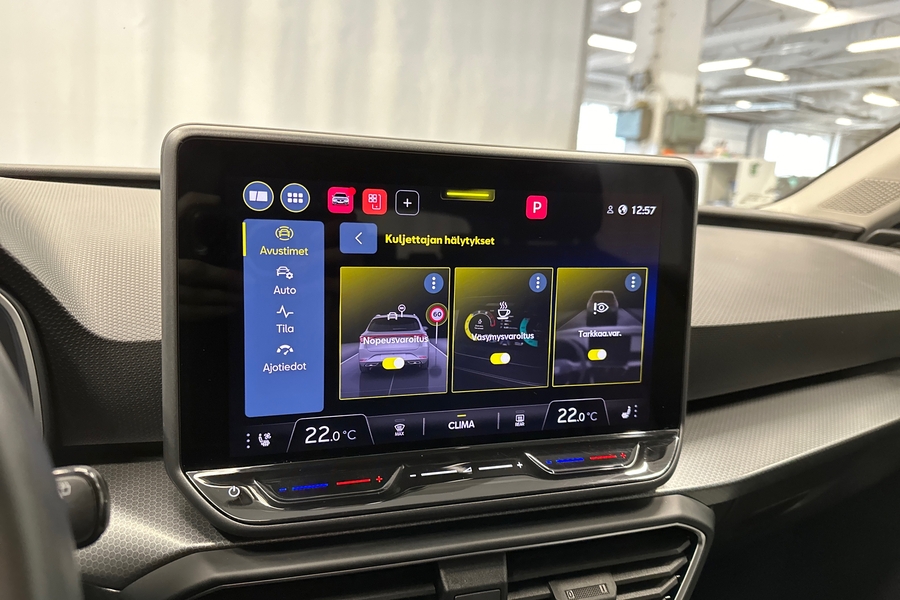 SEAT Leon Sportstourer vaihtoauto