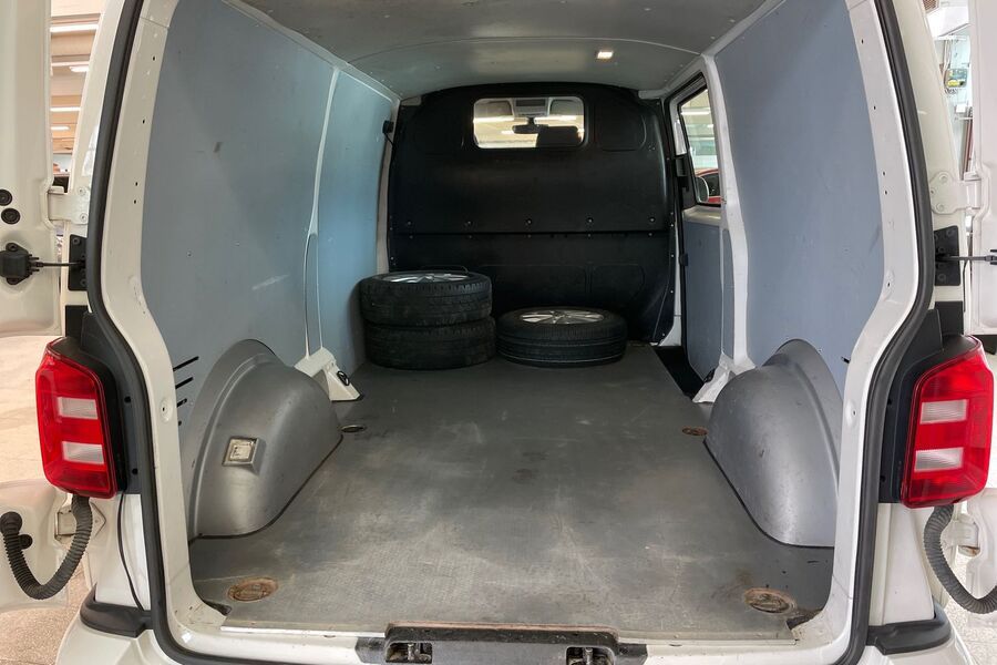 Volkswagen Transporter vaihtoauto