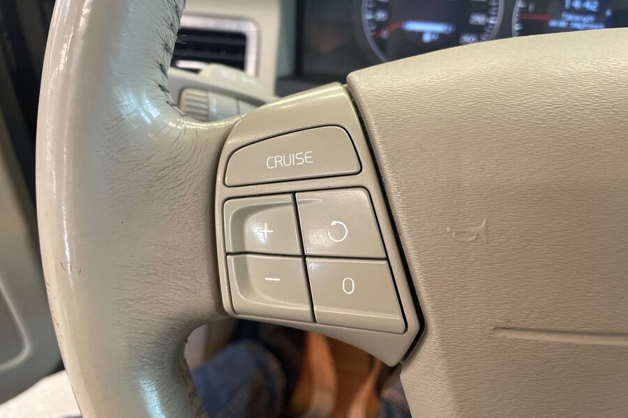 Volvo XC70 vaihtoauto