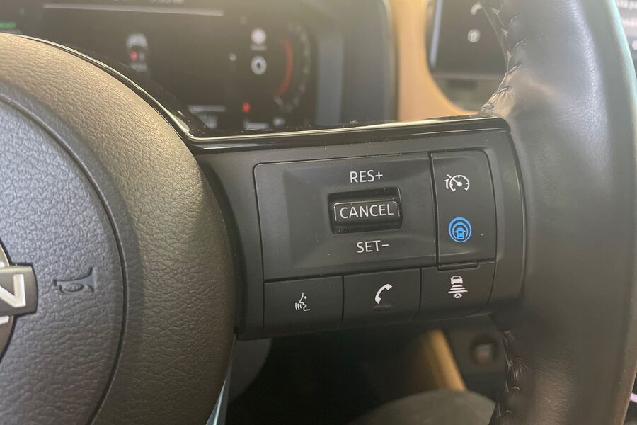 Nissan X-Trail vaihtoauto