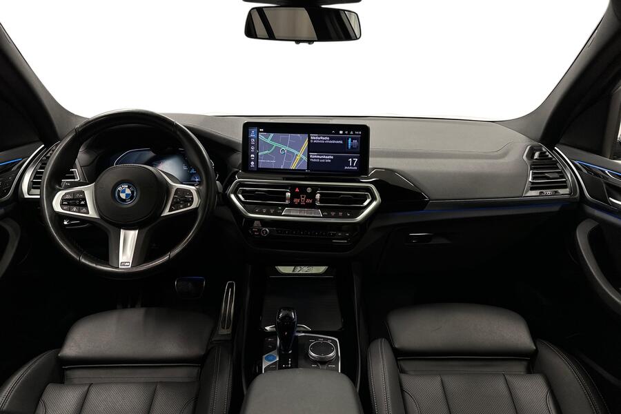 BMW iX3 vaihtoauto