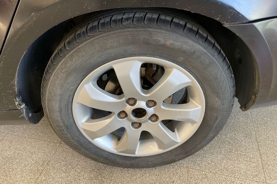 Kia Magentis vaihtoauto