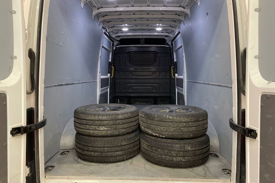 Volkswagen Crafter vaihtoauto