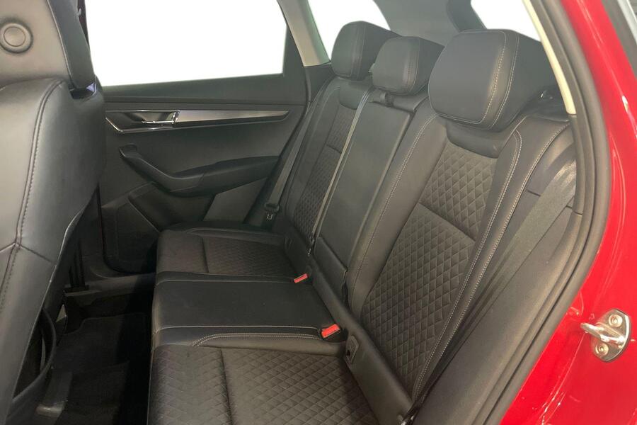 Skoda Karoq vaihtoauto