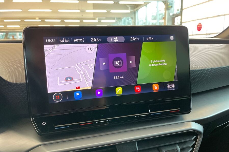 SEAT Leon Sportstourer vaihtoauto