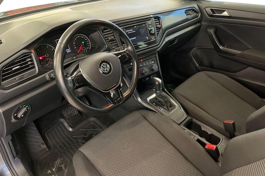 Volkswagen T-Roc vaihtoauto