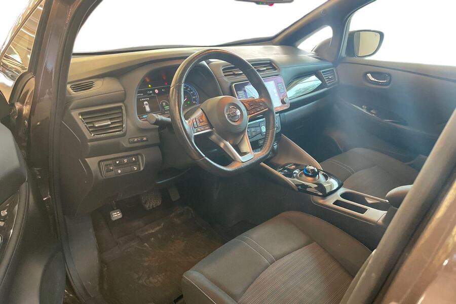 Nissan Leaf vaihtoauto