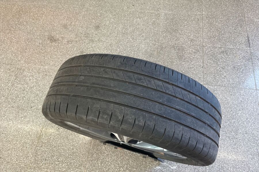 Nissan Leaf vaihtoauto