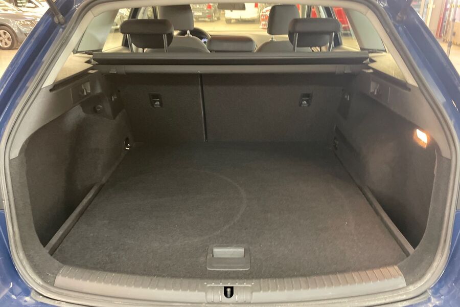 SEAT Leon ST vaihtoauto