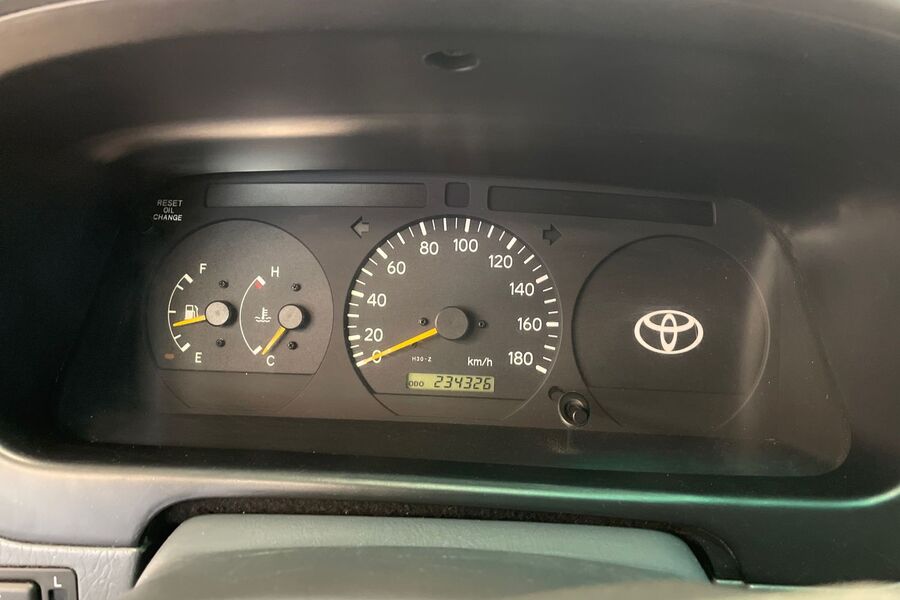 Toyota Hiace vaihtoauto