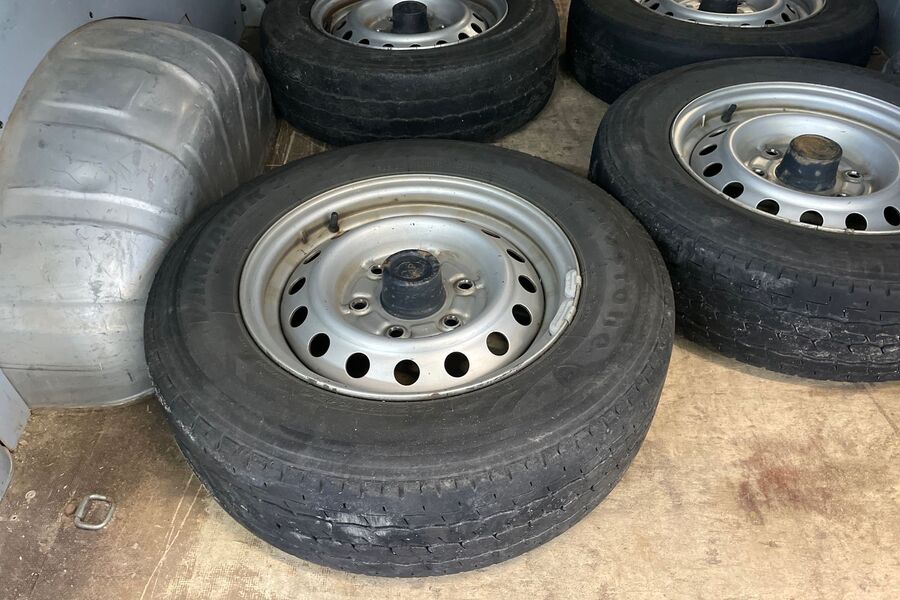 Toyota Hiace vaihtoauto