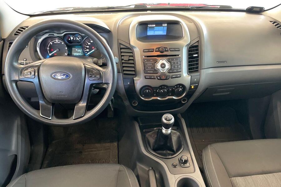 Ford Ranger vaihtoauto