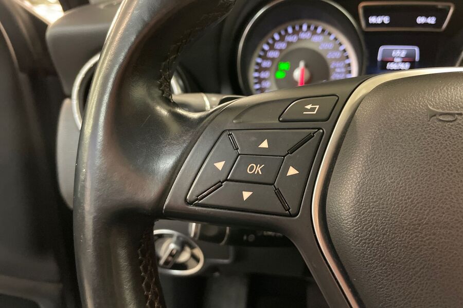 Mercedes-Benz CLA-sarja vaihtoauto