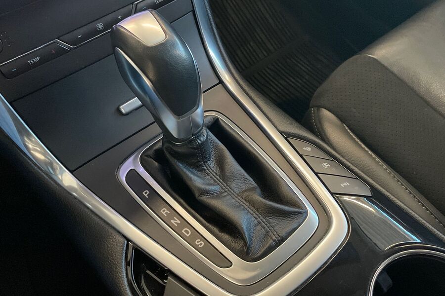 Ford Edge vaihtoauto