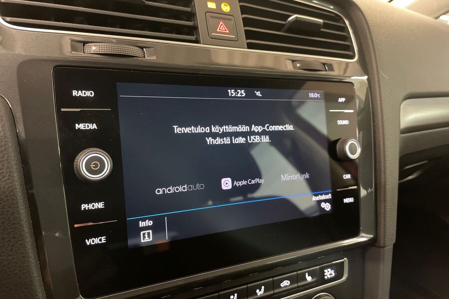 Volkswagen Golf vaihtoauto