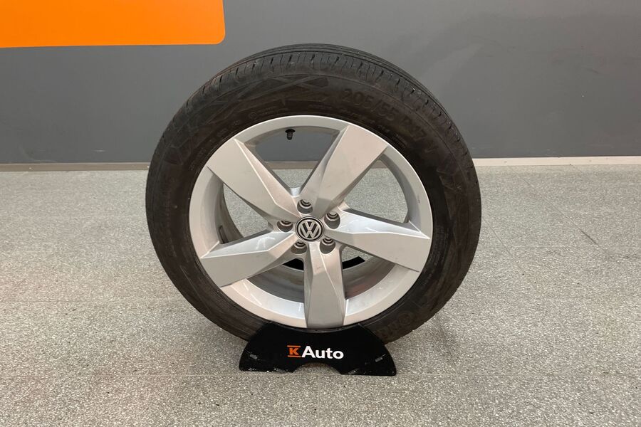 Volkswagen T-Cross vaihtoauto