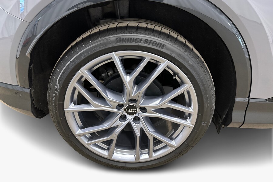 Audi Q4 e-tron vaihtoauto