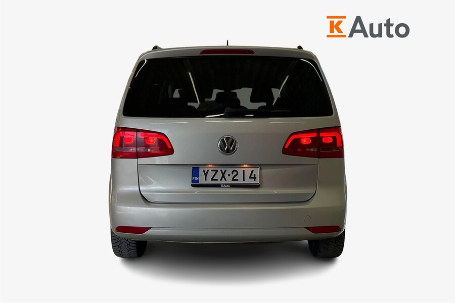 Volkswagen Touran vaihtoauto