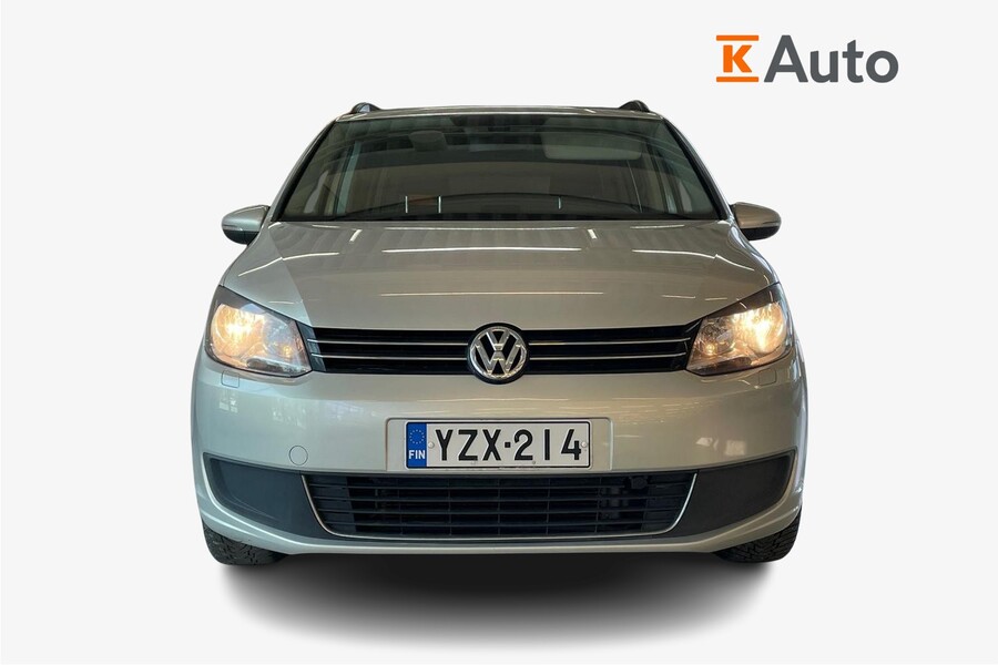 Volkswagen Touran vaihtoauto