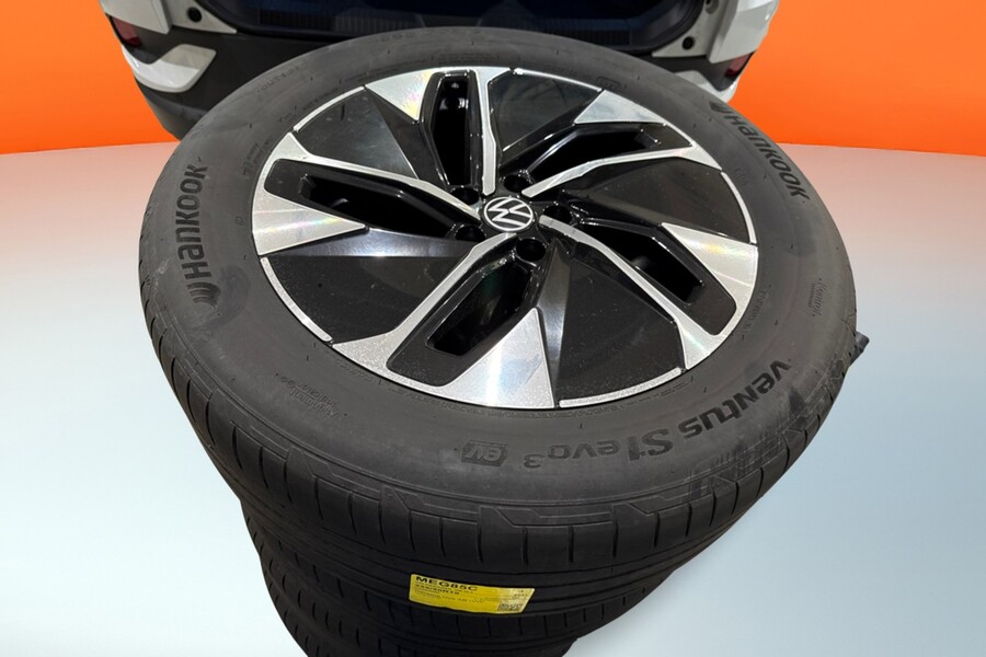 Volkswagen ID.4 vaihtoauto