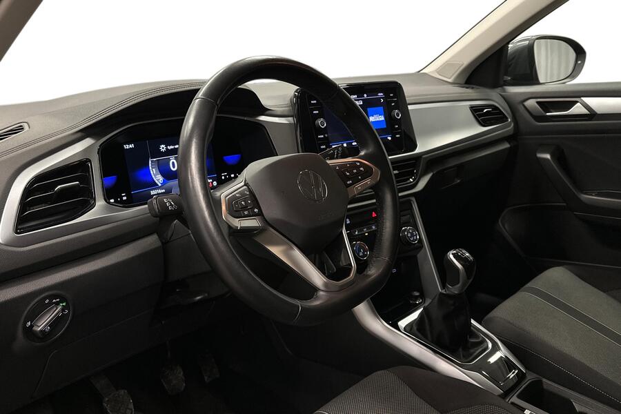 Volkswagen T-Roc vaihtoauto