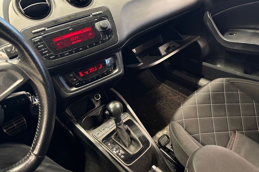 SEAT Ibiza SC vaihtoauto