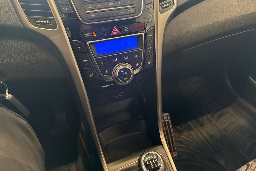 Hyundai i30 Wagon vaihtoauto