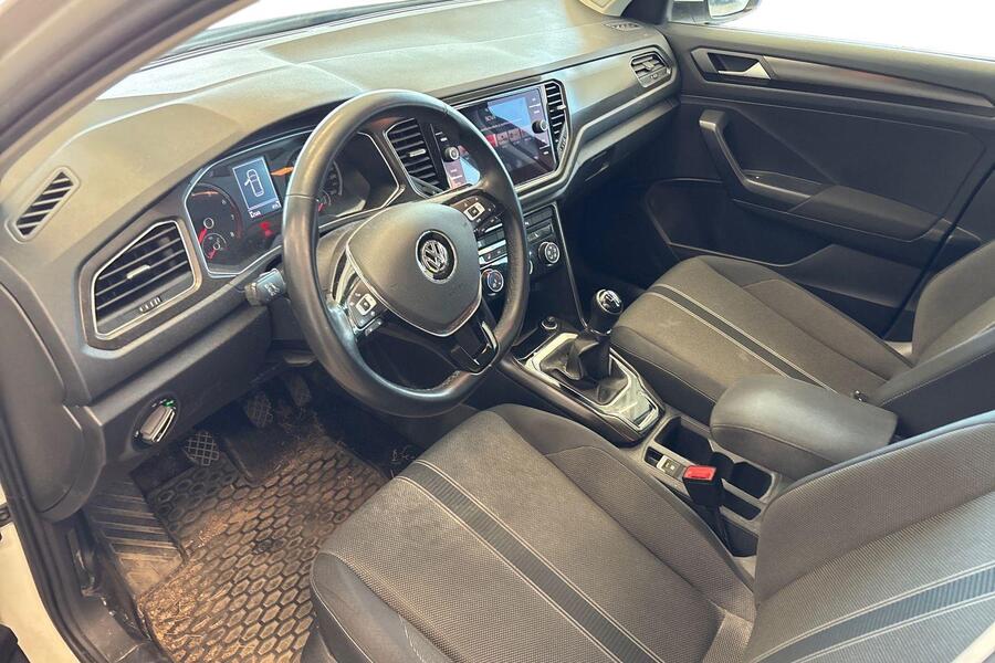 Volkswagen T-Roc vaihtoauto