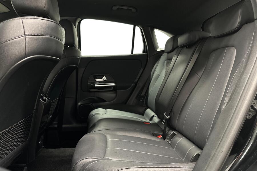 Mercedes-Benz GLA vaihtoauto