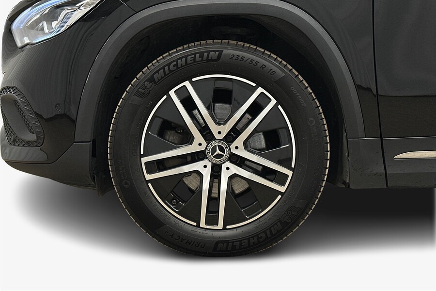 Mercedes-Benz GLA vaihtoauto