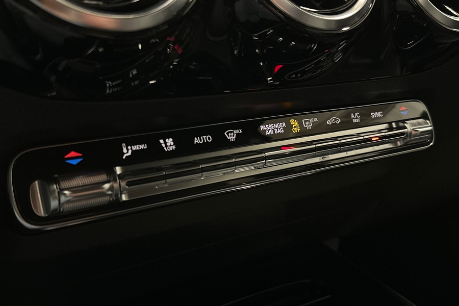 Mercedes-Benz GLA vaihtoauto