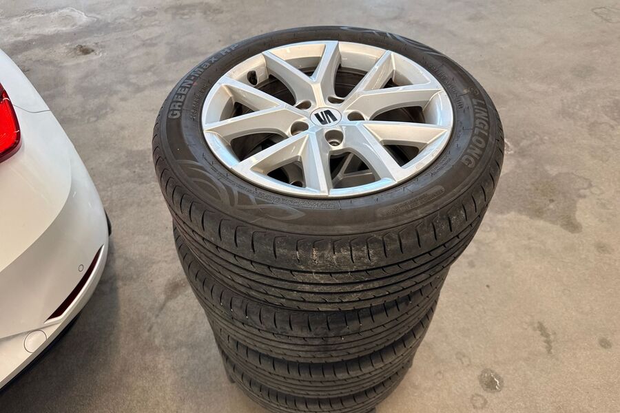 SEAT Leon vaihtoauto